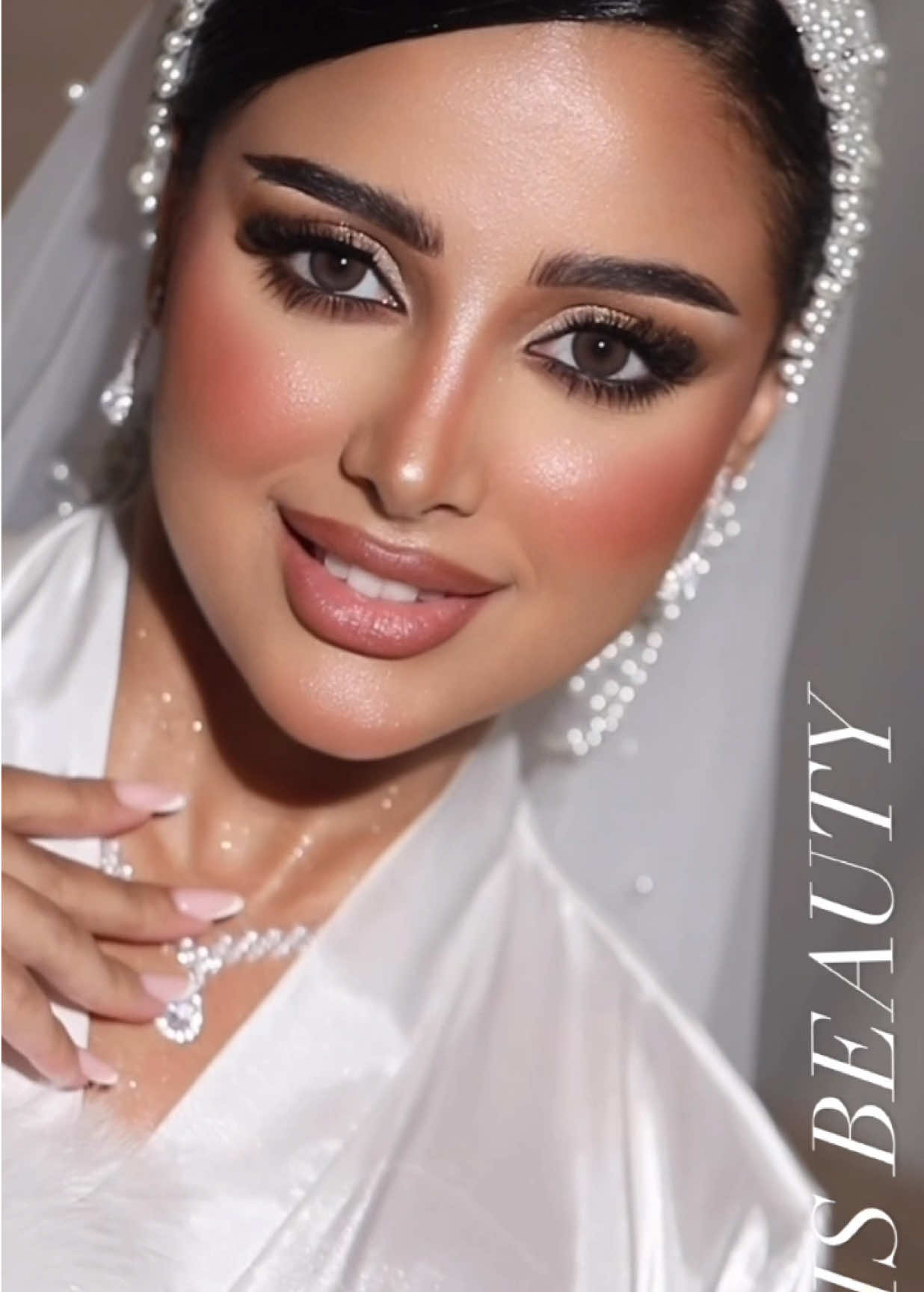 صالون اليس بيوتي | حي الشوقية  Makeup artist | بشرى Hair stylist | خلود #makeup #explore @Aseel 