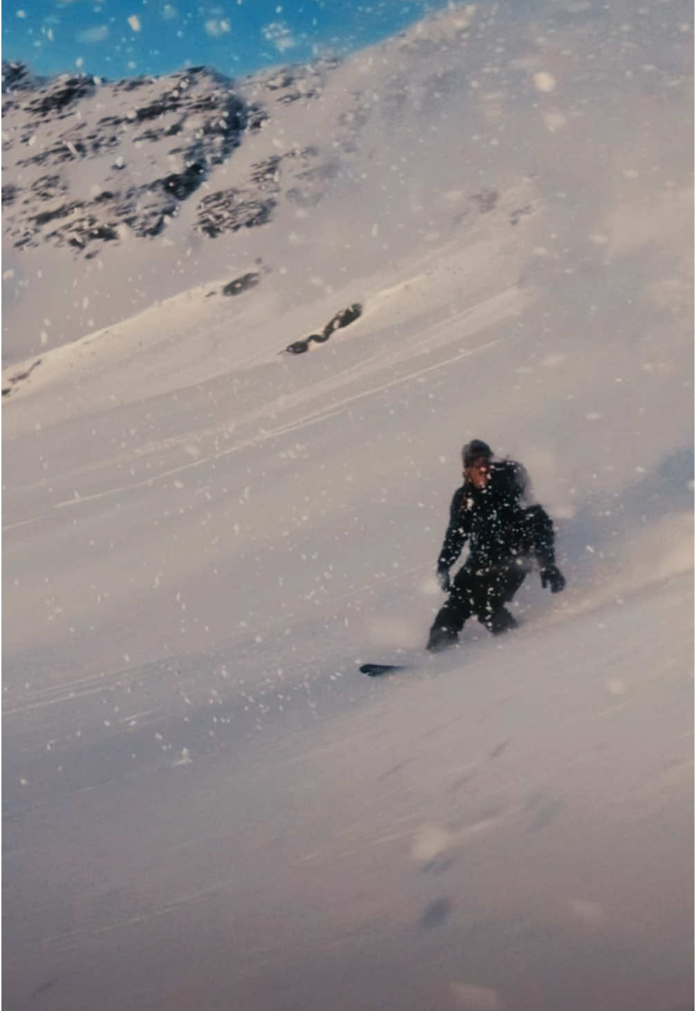 Chile is getting snow 🤌🏼🍷 @Brandos_life 