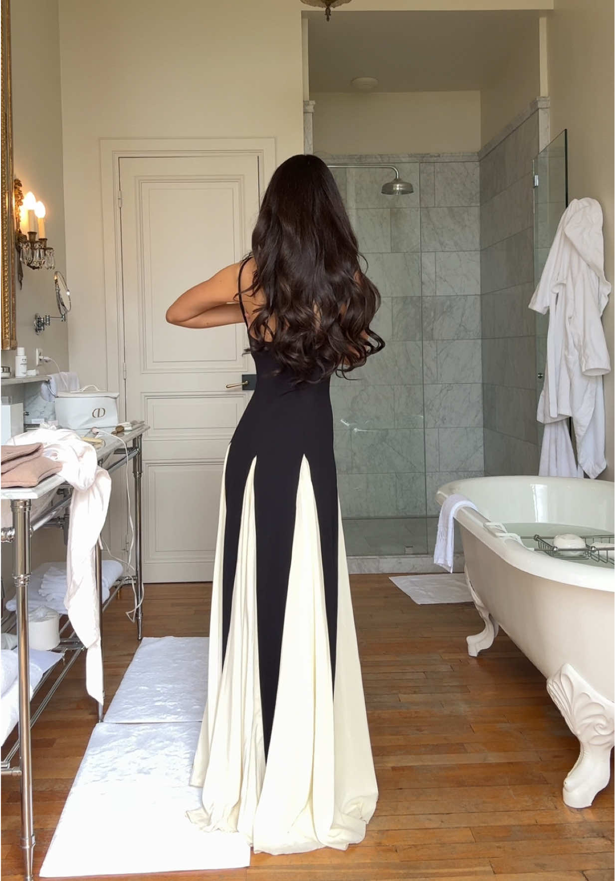 The perfect dress for a gemini @arcinaori #grwm #getdressedwithme