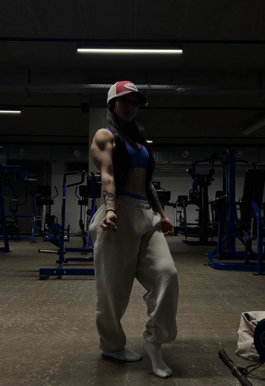Another flexing video? @AYBL | code: MIE #gym #GymTok #gymrat #FitTok #Fitness #gymgirlsoftiktok 