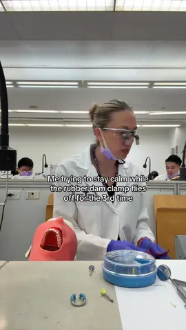 thought that my rubber dam problems would be left w my D1 self. Not the case #dentalstudent #dentistry #dentalschool #dentaltok #studytok 