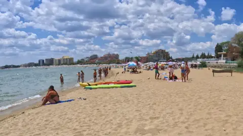 🇧🇬 Walking in Bulgaria - A Delightful Day In Sunny Beach 🏖️#Beach #bikini #foryou#travel #viral#usatiktok