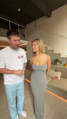 Tried to break up with her because of outfit 3…