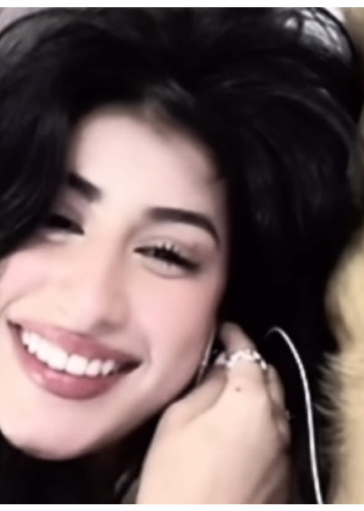 تجيب العافيه #fly #رهف_محمد #rahafmohammed 