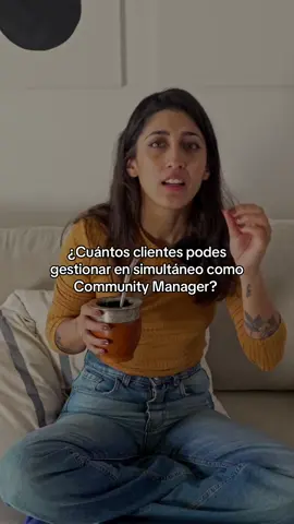 Community manager ¿Cuántos clientes podes gestionar si trabajas solo? Por mi experiencia, 5 clientes es el máximo. Si ya queres tener más, debes tener un equipo que te ayude.    ¡Si Querés que te enseñe más, sumate a mis mentorias! Clases 100% online para que hagas a tu ritmo.  #Marketingdigital #communitymanager #communitymanagerargentina #redessociales #tipscommunitymanager #tipsmarketingdigital 