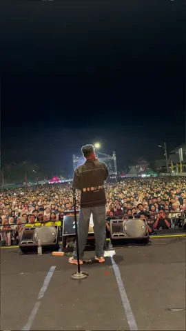 Spesial untuk Lampung kami bawakan sepenggal lagu 