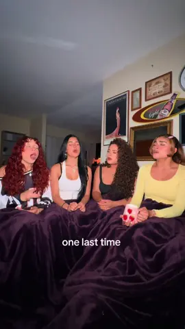 of course we had to do an arianka grande one @arianagrande 🤓 #belladose #girlgroup #girlband #independentartist #fypシ #explorepage #harmony #harmonies #sing #singing #arianagrande #onelasttime 