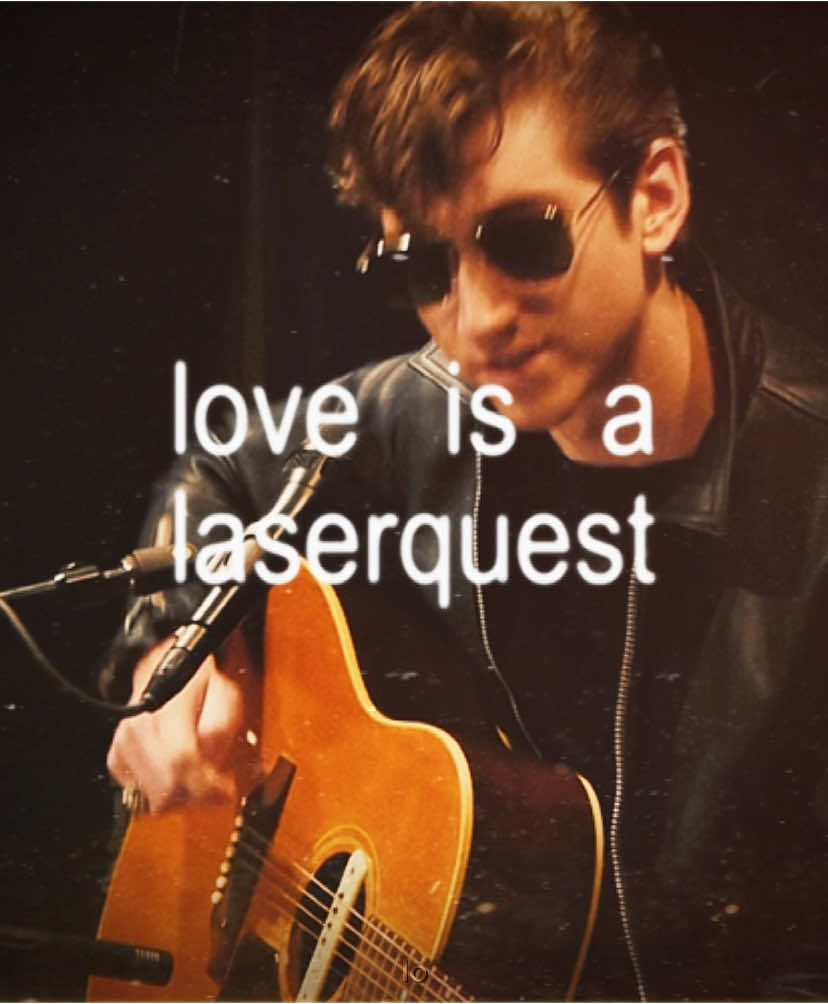 love is a laserquest, acoustic KEPX - arctic monkeys (requested! if you want to request a song check the link in my bio) #arcticmonkeys #alexturner #loveisalaserquest #suckitandseee #am #fyp #uktok #Love 