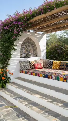 #reels #decor #decoration #decoração #seatingarea #seating #seatingdesign #patio #patiodesign #homedecor #homestyle #جلسة #حديقة #صالون #arabic #sofa #sofá #gardendesign #garden #gardenlife #country #trend #rose 