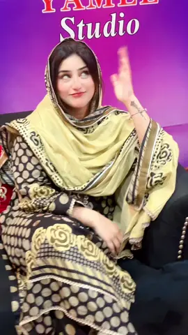 ⭐️ #kaliwalasong #malaikakhanoffical #malaikakhan4670 #pashto #song #trending #foryou #fyp #islamabad #rawalpindi #kpk #million #viralsong #😊 #wahcantt #siraikisongs #songs #fup #viral #foryoupage