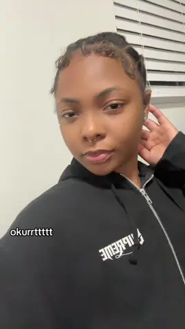 😭