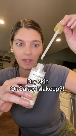 This product gives instant results! I absolutely love this stuff #SkinCare #GlassSkin #MakeUpTips #SkinCareRoutine #drmelaxin @drmelaxinvitnam 
