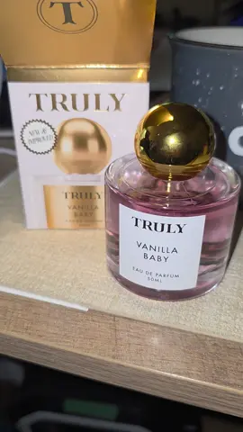 #truly #vanillababy #vanilla #perfume #bodyspray #giftsforher #viralvideo #trending #TikTokShop #foryoupage #spotlightfinds 