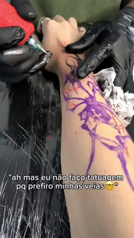 só fica quieto mano😹 #decalquetattoo #aranha #cybertribal #spidertattoo #tattoo #hunterxhunter 