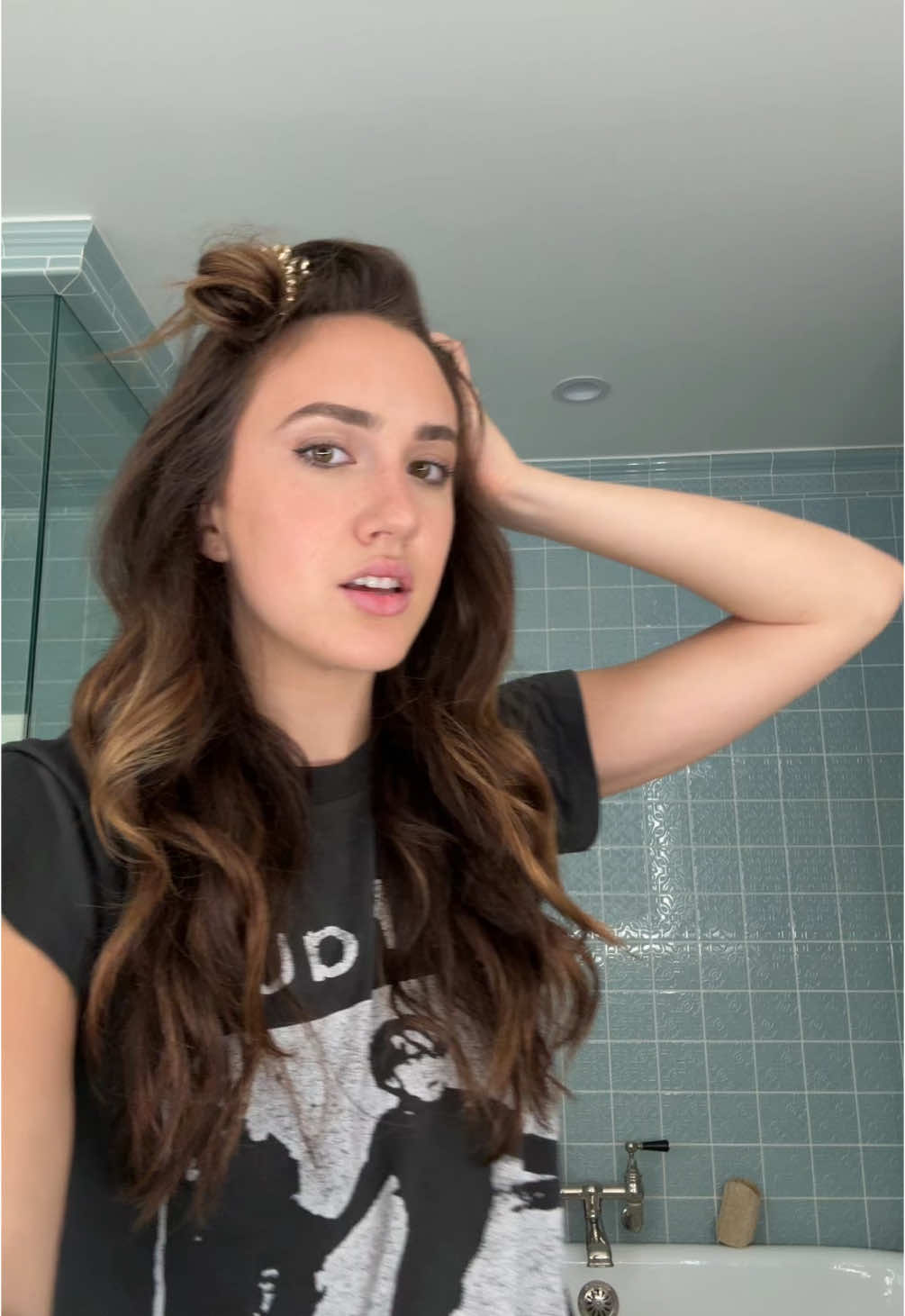 Grwm for my senior pictures #fyp #gradpics #grwm #ucla 