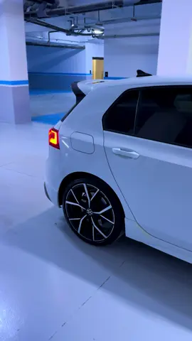 #AganceAutoSud #8R#Performance #320chv🚀🔥 #Akrapovic💣💣 #fouryoupage❤️❤️ #فرنسا🇨🇵_بلجيكا🇧🇪_المانيا🇩🇪_اسبانيا🇪🇸 