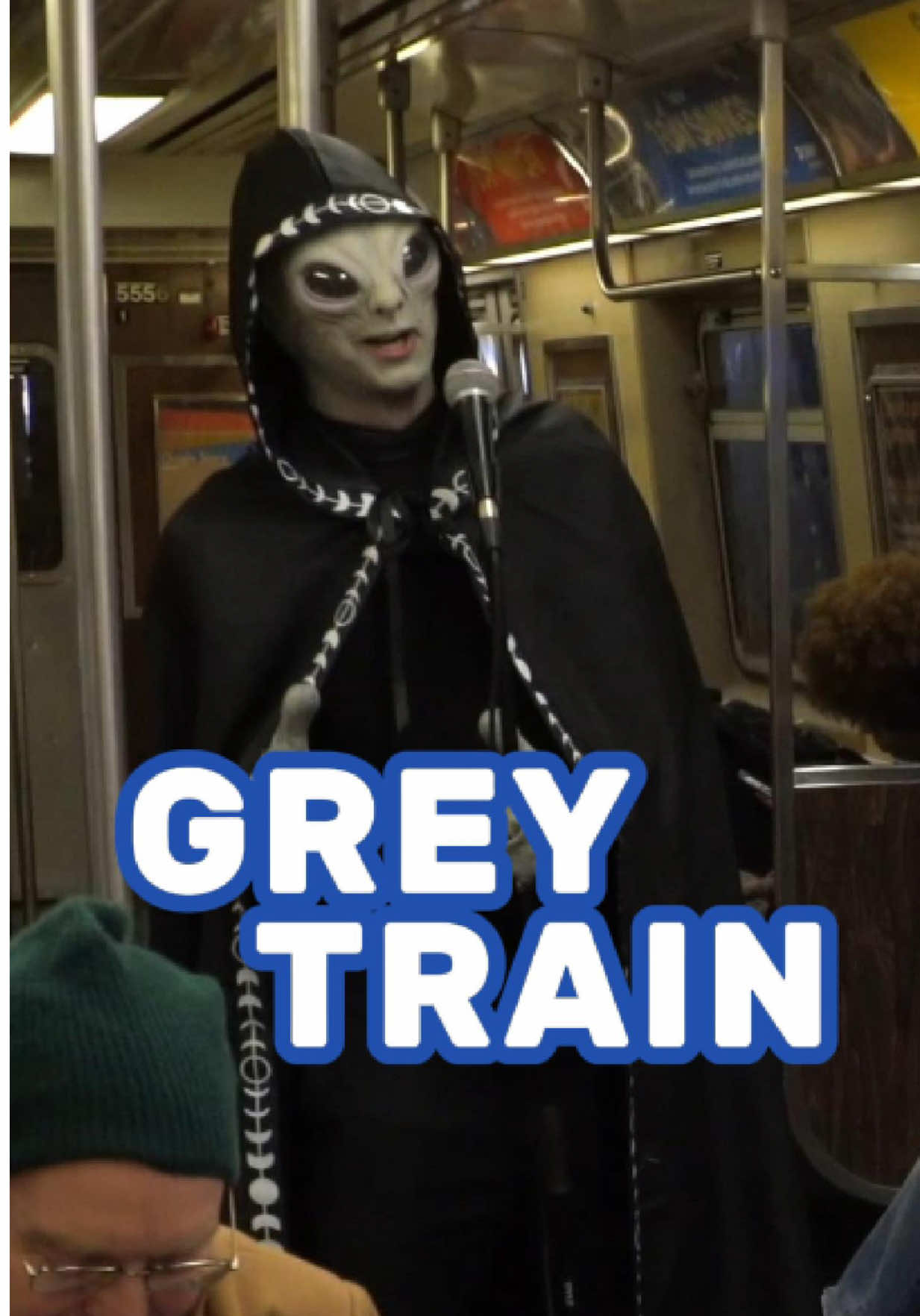 An alien does stand up in the subway. #nyc #alien #comedian