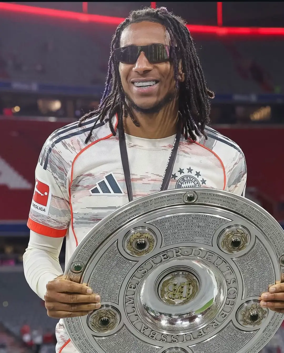 CHAMPIONSS💪🏻💪🏻#fcbayern 