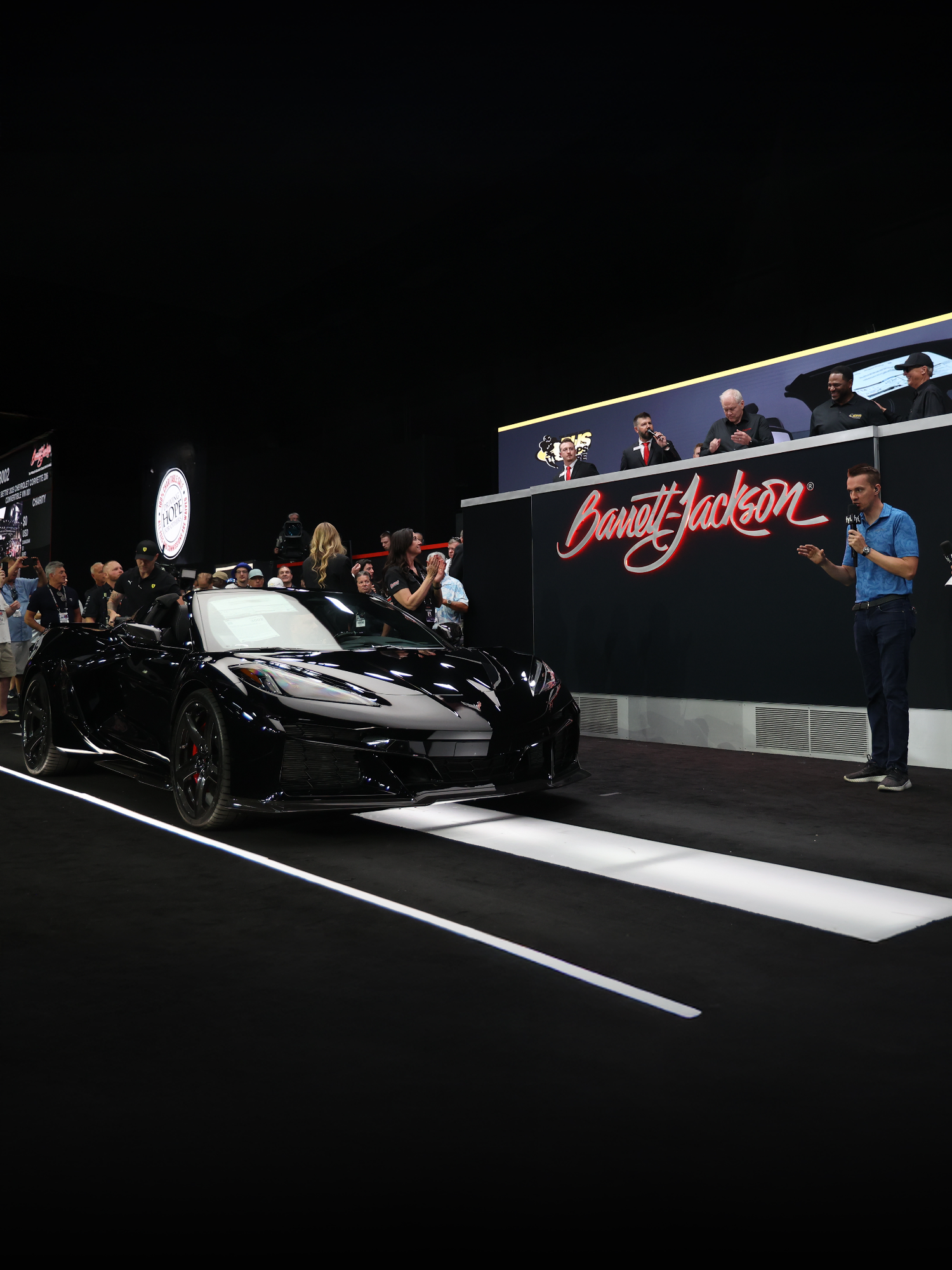 It's #ThankfulThursday! Check out the video to see how much Jerome Bettis' 2025 @chevrolet #Corvette #Z06 3LZ VIN 001 convertible raised to benefit the Jerome Bettis Bus Stops Here Foundation. #Charity