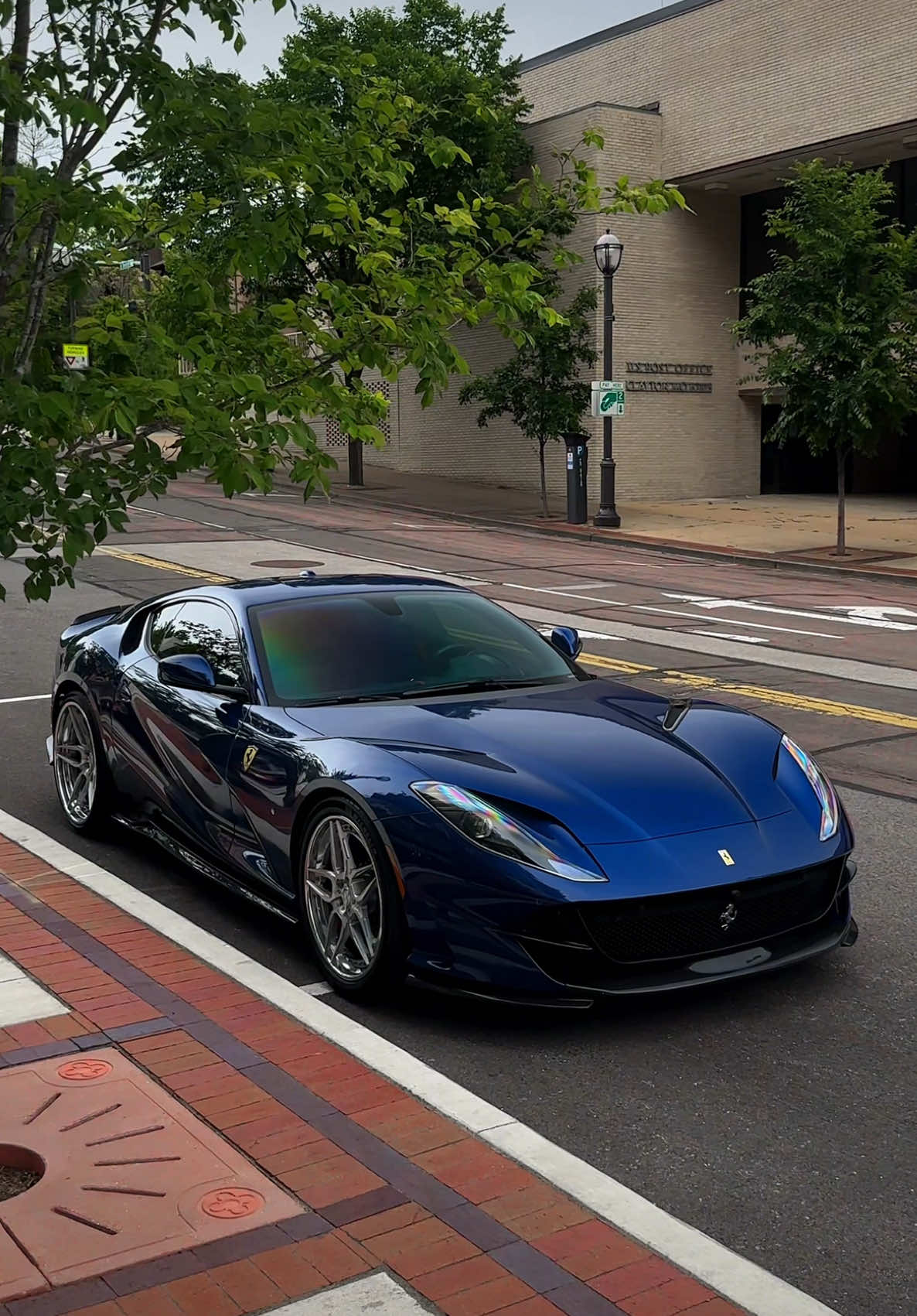 This >>>> SVJ 😮‍💨 | #ferrari #812 #812superfast #supercars #hypercar #carsoftiktok #cartok #carhub #fyp 