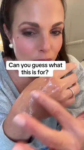 Menopausal women, don’t forget to moisturize your 😽! #massageoil #lube #intimacy #intimate #menopausesupport 