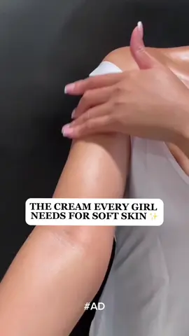 Love finding new skincare gems! 💎 and the @Nivea Canada Soft Cream is one of them!! With my dry skin I need to have a cream that actually deeply hydrates for hours and this one didn’t disappoint!!! You’ll love it! #ad #NIVEANation #NIVEASoft #keepitfresh