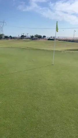 🥲 just a little further plsss.  #golf #golfing #women #womeningolf #wellbeing #putter #Wales #spain🇪🇸 #lpga #USOpen 