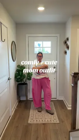 these pants are EVERYTHING💓☁️ #basicoutfit #basicoutfits #momoutfit #simplestyle  #comfyoutfit #comfyfit #easystyle #OOTD #ootdfashion #ootdshare #ootdstyle #ootdinspiration #ootdfash #momootd #midsizestyle #midsizeoutfit #midsizefashion 