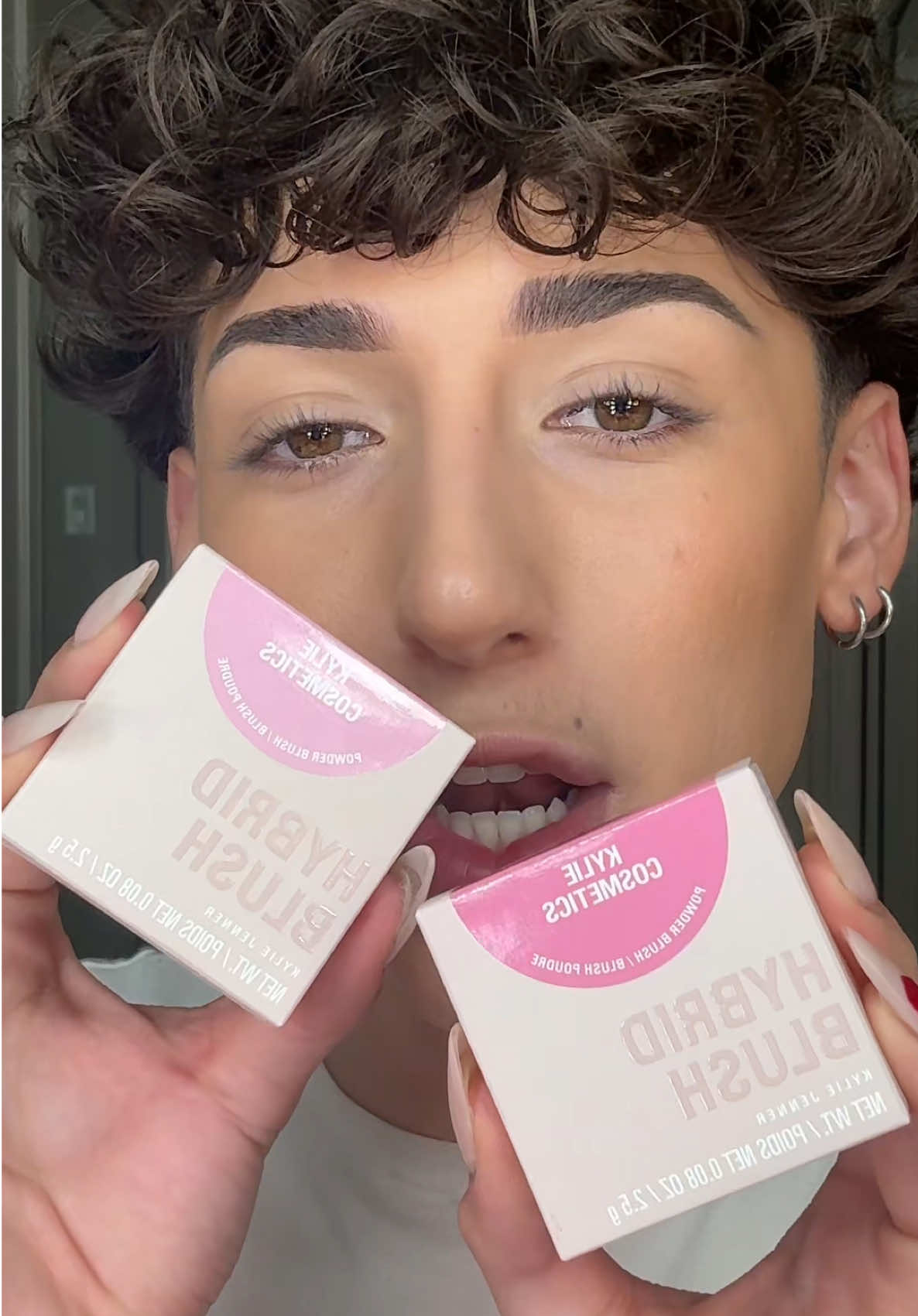 Replying to @jasonharts NEW Kylie cosmetic Blushes…. #beauty #makeup #makeupreview #kyliecosmetics 