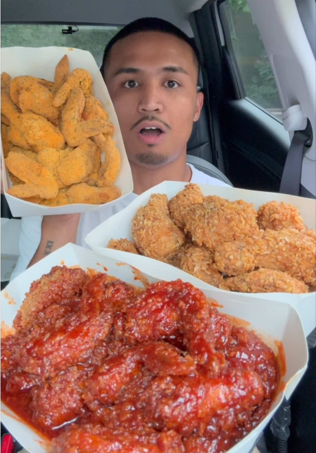 best KFC in Korea?🇰🇷 #fyp #Foodie #foodasmr #fypシ #foodtiktok #mukbang #chicken #fastfood #review #friedchicken 
