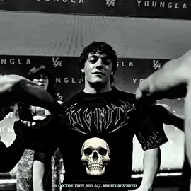 BREATHEDIVINITY IS TOO STRONG 🗣️ #breathedivinity #trentwins #gymmotivation #GymTok #foryoupage 