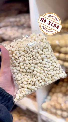 📦 Elas chegaram! sementes olho-de-cabra, perfeitas pra quem cria guias e peças com propósito. carregadas de força, proteção e muita energia boa, elas dão alma e significado ao seu artesanato. 🌱 chama no direct pra garantir a sua 💌 envio pra todo brasil 📦 pronta entrega, mas estoque limitado criar com intenção faz toda a diferença. bora transformar arte em magia? 💫 #artesanato #arteporamor #DIY #sementes #umbanda #candomblé