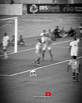 África football skills 2025 #football #edit #skills #africa #footballskills #streetfootball #futebolderua 