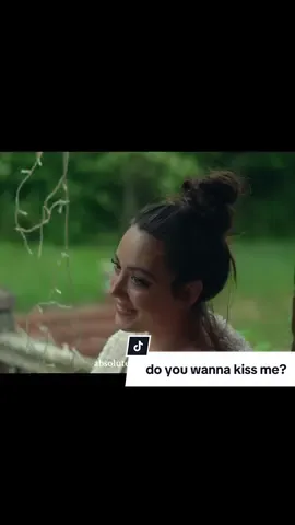 WHAT’S PRETTY ABOUT ME?? 😡 😤  • • • • #movieclips🎬  #filmclips  #tvseries  #cinematic #comedyfunnyvideos  #flirting #relatable #bestie  #classof09 #lipsync #tiktokacting #acting  #movie    