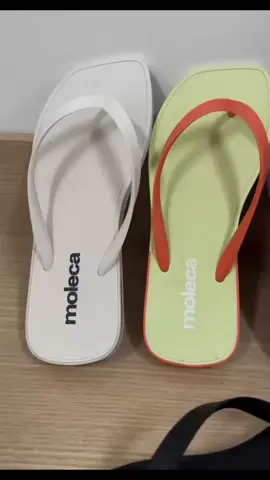 Chinelo square moleca 😍😍 Siga no Instagram @ohanabrasilchinelos