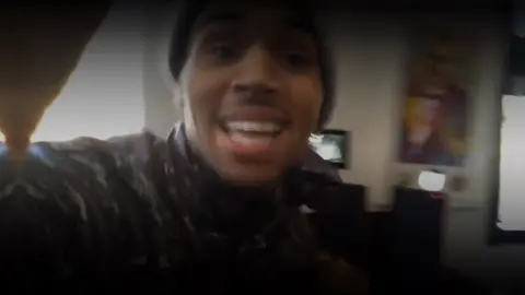 girl you loud... #chrisbrown #tyga #rnb #traducao #tipografia 