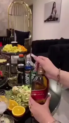 خميسكن فله 🍺🍺🍾