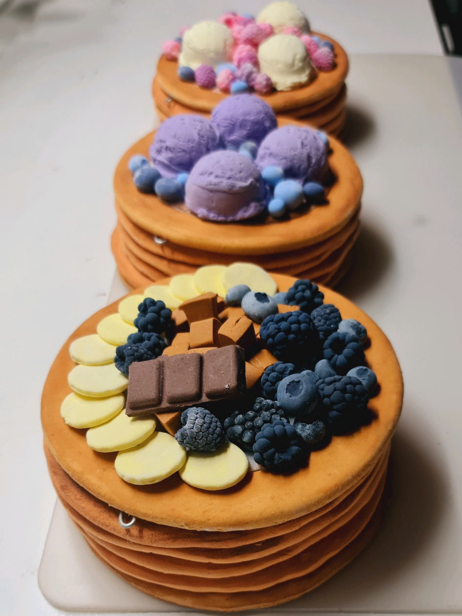yummmmy!! send me your custom request and i'll turn it into a baaag 🥰 #pancakes #bags #handmade #fyp #foodartist 