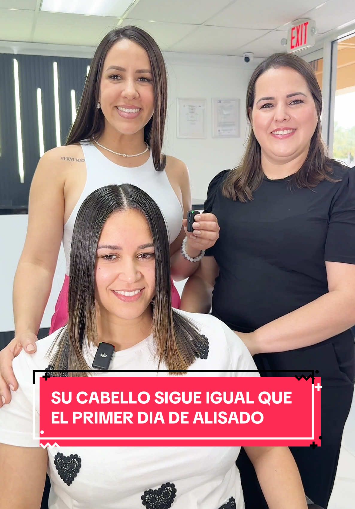 ¿El cabello sigue igual después del salón? Todos aman las transformaciones… pero pocos muestran lo que pasa después. En Renovu Salón no solo cuidamos el “antes y después”, sino el “meses después”. Hoy te mostramos cómo regresa el cabello de una de nuestras clientas varios meses después de su alisado.  ¿El resultado? Cabello brillante, sin frizz, manejable y saludable. Pero no lo decimos nosotros… escúchalo de ella. Mira el video completo y cuéntanos: ¿Tu cabello queda así después de un alisado? Déjanos tu opinión en los comentarios, y etiqueta a esa amiga que necesita ver esto antes de alisarse el cabello. Recuerda, en Renovu Salón tu cabello es nuestra prioridad. #renovusalon #cuidadocapilar #cabellosaludable #cuidadodelcabello #salóndebelleza #haircare #parati #alisadoperfecto #clientefeliz 