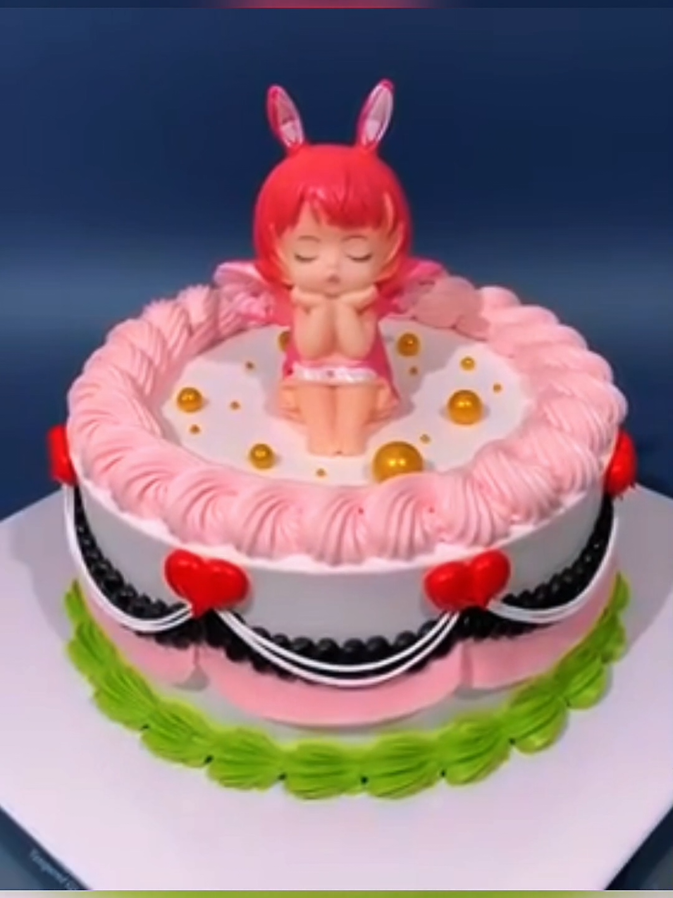 Cake style #cakedecorating #cakes #cake #fyp #trending #foryoupage #LIVEIncentiveProgram #LIVERewards #PaidPartnership 