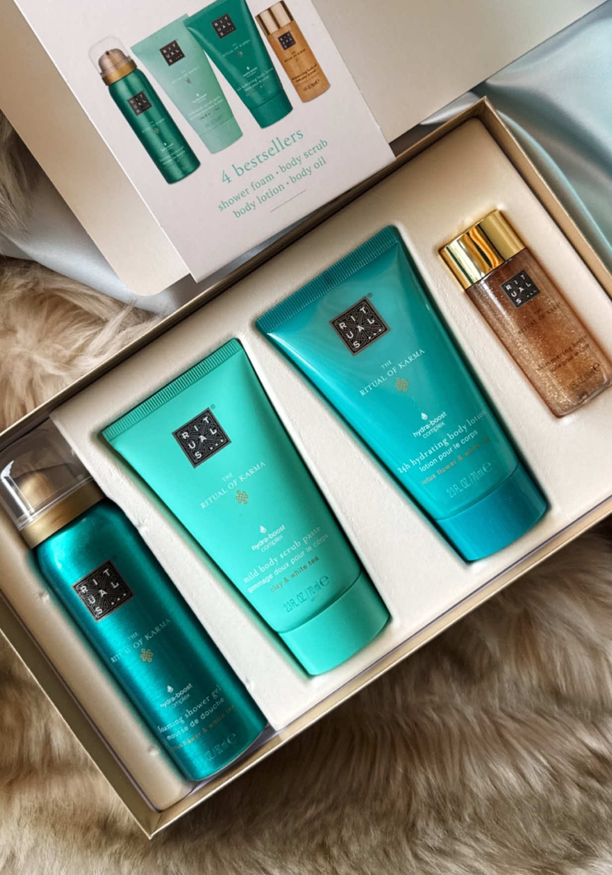 Unboxing @Rituals The Ritual of Karma Set 🤍💫 Get 5% off at @SweetCare with code  GIFTSARAVIDOVIC ✨  #sweetcare #rituals #fyp #theritualofkarma #sweetcarecode #ritualsset 