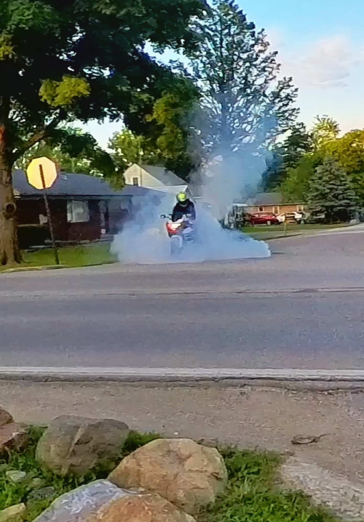 When you meet someone but they ride a gxsr 🤭😜 #sassy #biker #bikelife #honda #hondacbr #cbr600 #bikerchick #baddie #sportbike #motorcycle #kyt #monsterfairings #sassycbr #hpi #hpibikenight #bikenight #suzuki #gxsr #gxsr1000