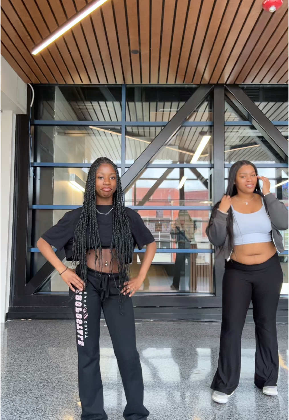 had to do thiss (dc: @savvy🍒) #fyp #la #abcxyz #trending #dance @neybaee❥ 