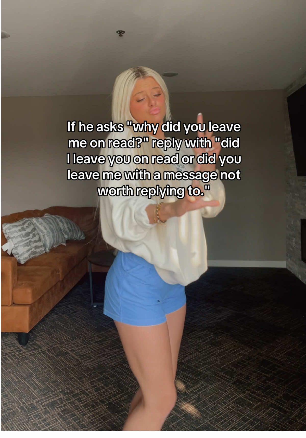 ladies we don’t chase, we attract ##fyp##women##relatable##foryoupage