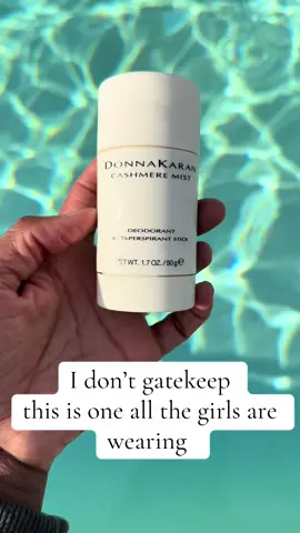 I don’t gatekeep this is the one all the girls have been wearing  #tiktokshopcreatorpicks #tiktokshopcreatorpicks #creatorsearchinsights #TikTokShop #fathersdaygift #shoppingfinds #bestproducts #sahmsoftiktok #tiktokshopsummerturnup #donnakaren #donnakarencashmeremist #deodorantviral #deodorantrecommendations #smellgood 