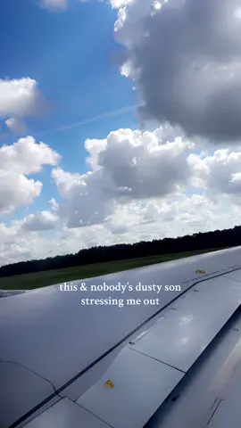 Catch flights not feelings ✌🏻 #thisand #trend #trending #peaceful #flight #florida #travel #dating #vacation #vacationmode #airport #airplane #fyp 