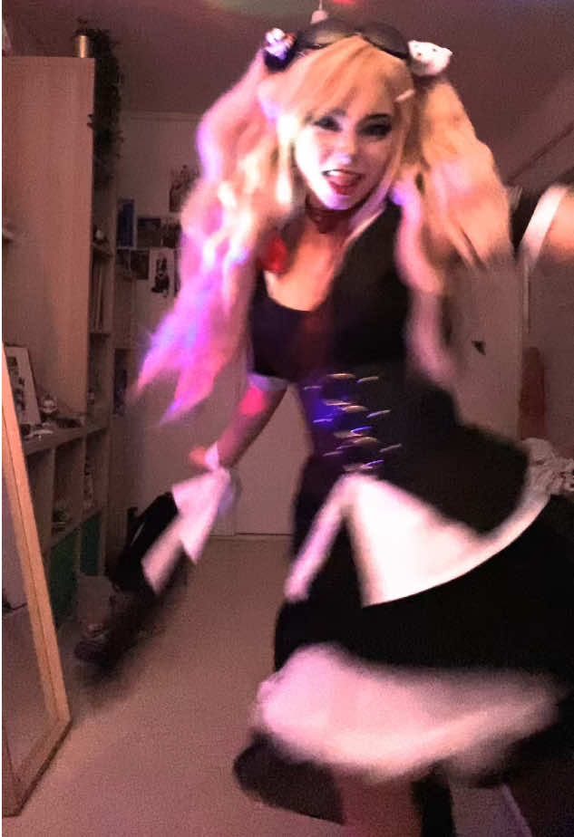 🐻‍❄️🩷🐻#junkoenoshima #junkocosplay #cosplayjunko #enoshimajunkocosplay #cosplayjunkoenoshima #cosplay #junkoenoshimacosplay #danganronpacosplay #cosplaydanganronpa 