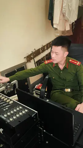 Thuyền không ra khơi là thuyền giấy . Đời không sóng gióng là đời vô vị !!!#CapCut #fypシ゚viral🖤tiktok #fyp #chill #tungtungtung #nhachaymoingay #viral 