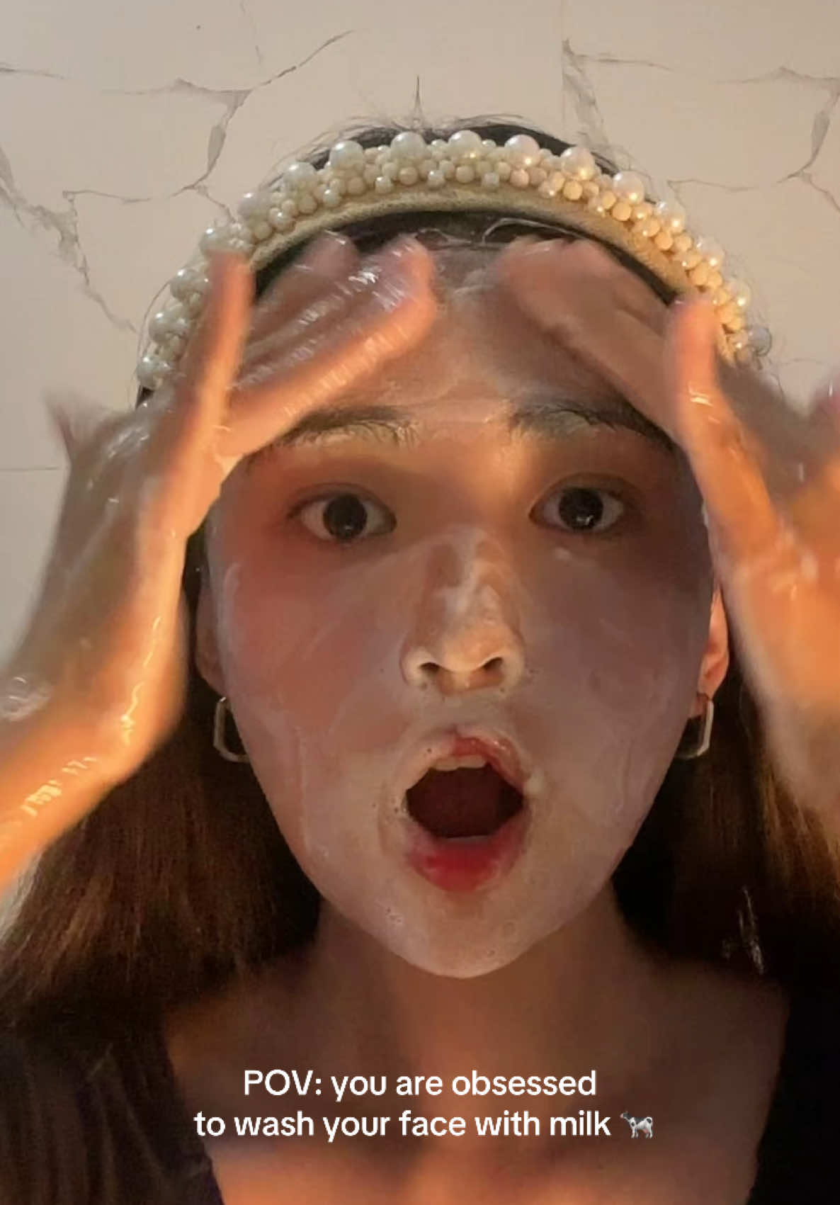 Loving the softness of my skin thanks to G2G milk cleanser🤍 #ashyamadure #fyp #gentlecleanser #g2gmilkcleanser #g2gph Link to yellow c