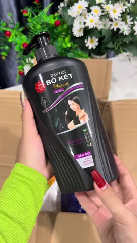 Combo 3 chai dầu gội sữa tắm hương nước hoa chỉ 134k miễn ship#emkieutaphoa #daugoiboket #daugoi #suatam #daugoisesymen #combo3chaidaugoisuatam #suatamhuongnuochoa 